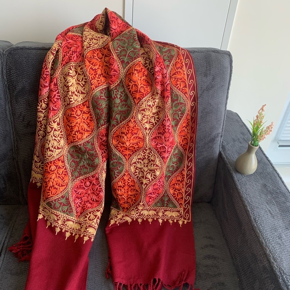 beautiful Kashmiri stoles in beige, maroon red base colors fine embroidery - Picture 2 of 3